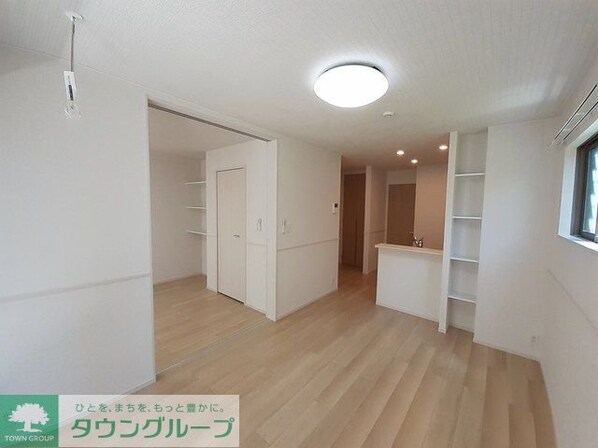 ヴィラ ソラーレの物件内観写真